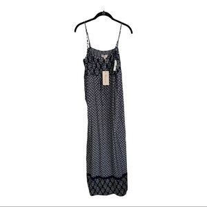 NWT‎ Navy blue and white Vince Camuto maxi sleeveless dress